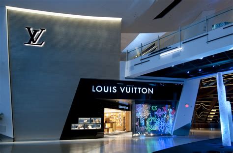 louis vuitton nyc locations|louis vuitton las vegas locations.